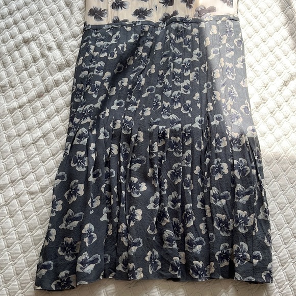 Tory Burch Flower Dress - Picture 8 of 8